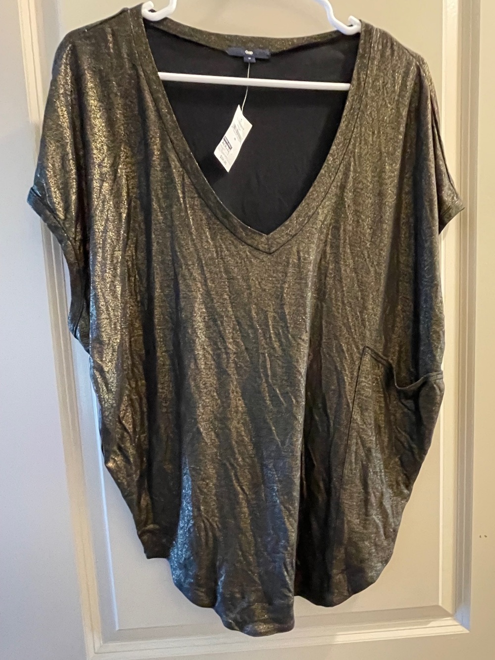 GAP Metallic Gold V-Neck Short Sleeve Top